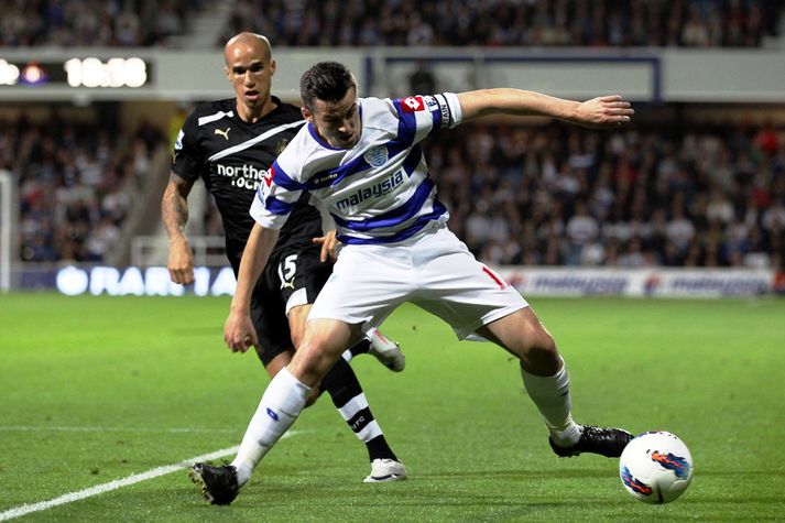 Joey Barton er kominn í QPR og mætir í kvöld sínum gömlu félögum. Hann var fyrirliði í kvöld.