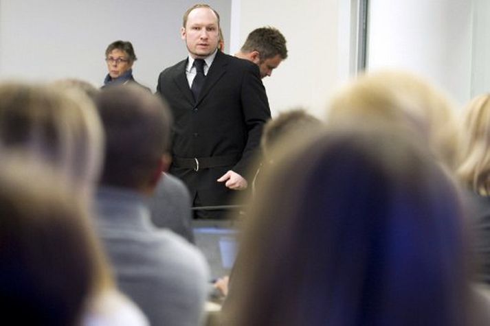 Enn er réttað yfir Anders Behring Breivik í Noregi.