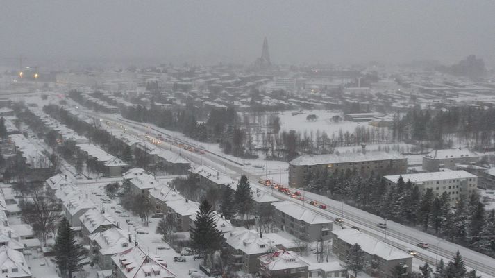 Svona var Reykjavík á ellefta tímanum í morgun þegar mesta bílaumferðin var gengin yfir.