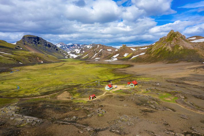 Skáli Ferðafélagsins í Hvanngili. Gistipláss í skálum félagsins hefur verið takmarkað vegna nýju sóttvarnareglnanna.