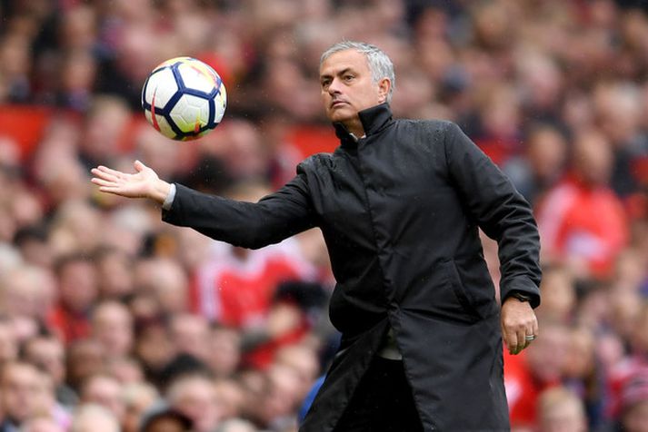 José Mourinho ætlar sér sigur á Anfield.