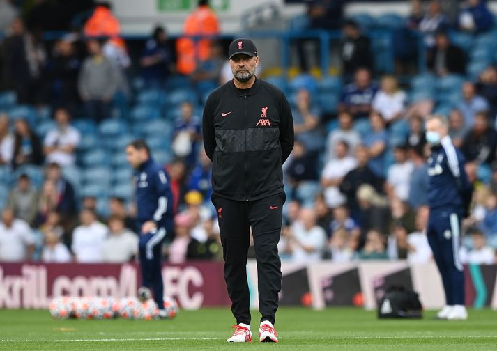 Jürgen Klopp segist ekki hafa áhyggjur af varnarleik Liverpool þrátt fyrir það að liðið hafi fengið þrjú mörk á sig gegn nýliðum Brentford um helgina.