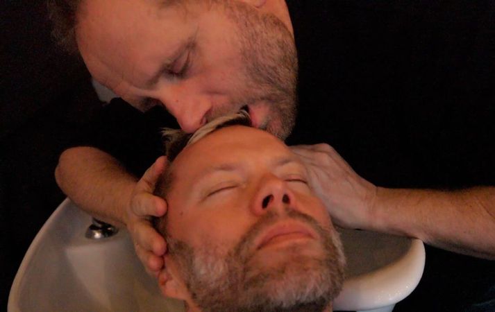 Sveppi fór mikinn með Eið í stólnum.