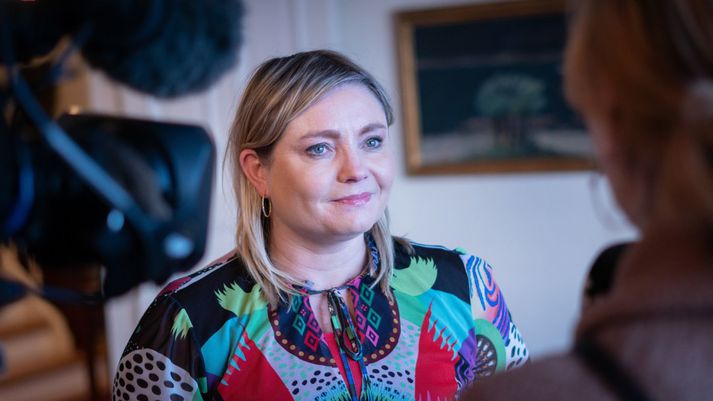 Lilja Alfreðsdóttir menningarmálaráðherra segir umhverfi fjölmiðla hafa gjörbreyst á undanförnum áratug. Hún vonar að frumvarp hennar um fjölmiðla komi fram á næsta haustþingi.