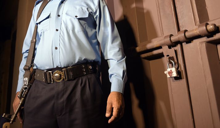 Skrifstofum samtakanna hefur verið læst af lögreglu.