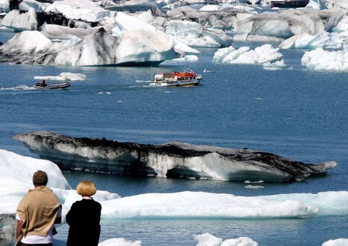 "Þetta er ein af okkar dýrmætustu perlum,“ segir umhverfisráðherra um Jökulsárlón.