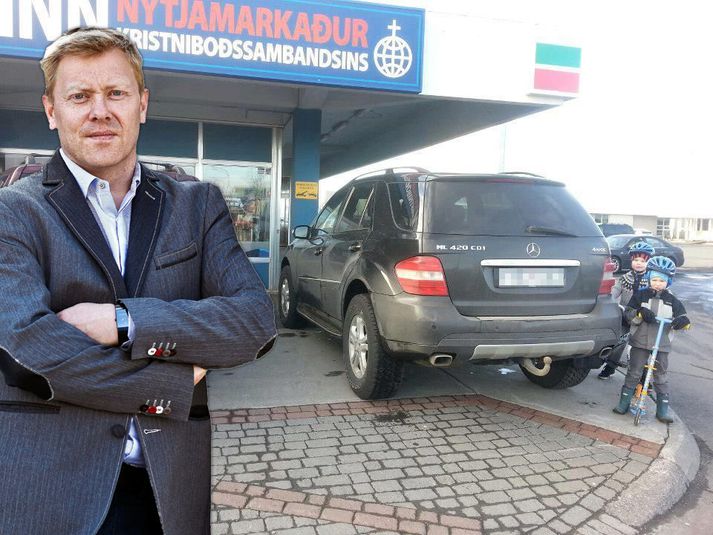 Jón Gnarr er ekki par hrifinn af háttalagi bílstjórans.