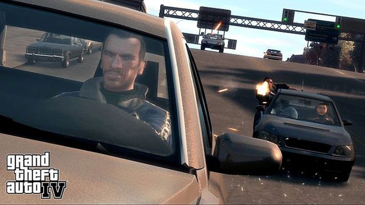grand theft auto IV Ellefti leikurinn í seríunni fékk góðar viðtökur á miðnæturopnuninni.