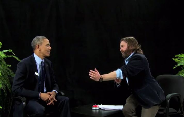 Galifianakis sýnir forsetanum köngulóarbit sem Obama segir það ógeðslegasta sem hann hafi séð.
