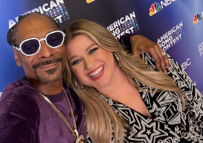 Kelly Clarkson og Snoop Dogg verða kynnar í nýrri bandarískri söngvakeppni, byggðri á Eurovision.