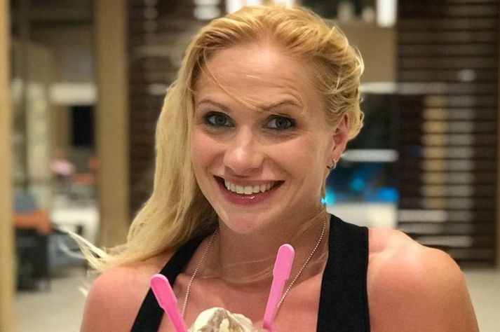 Anníe Mist Þórisdóttir tekur upp á ýmsu í vikulegum áskorunum sínum.
