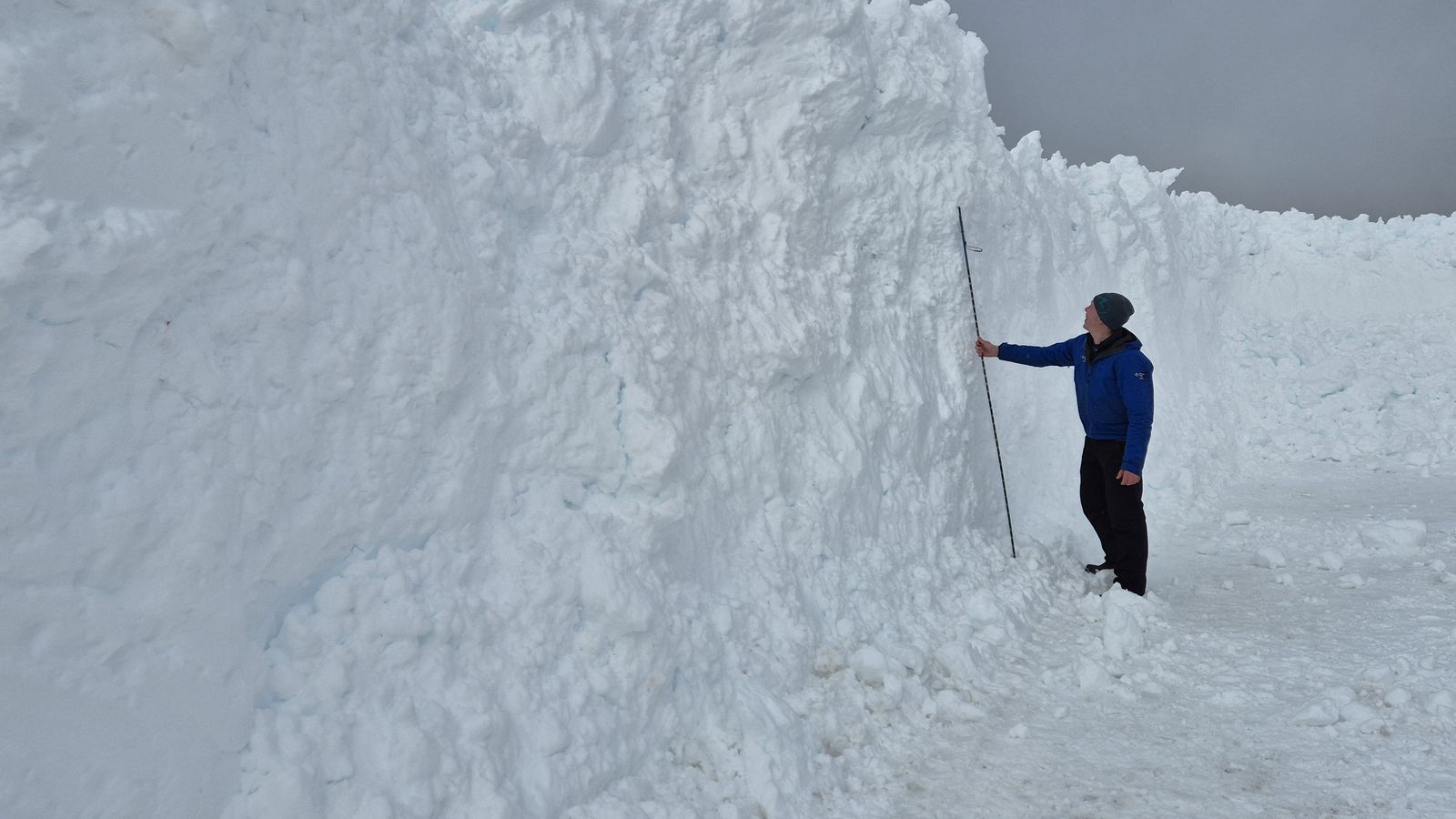 Tvö snjó­flóð skammt frá byggð í Siglu­firði