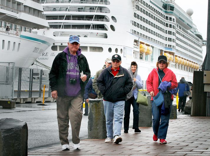 Á milli ára fjölgar um tíu fyrirtæki úr geiranum veitinga- og gististaðir.