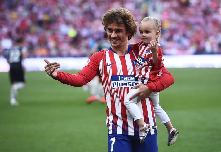 Griezmann fer úr rauðu og hvítu treyjunni í bláa og rauða