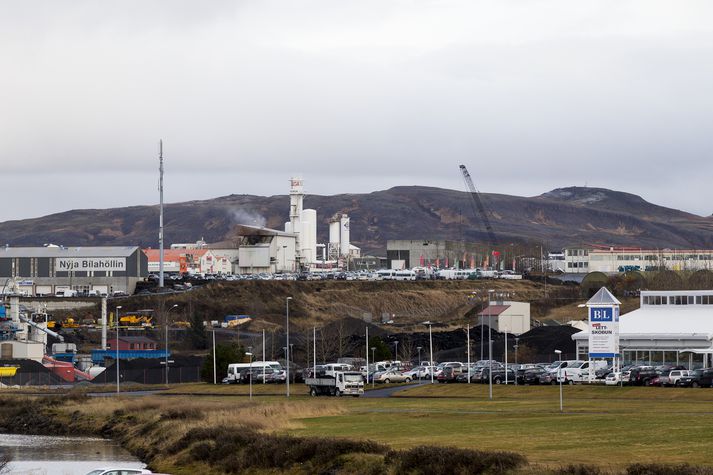 Skýrsluhöfundur telur rétt að reisa nýja spítalann ekki við Hringbraut og nefnir Sævarhöfða sem heppilega staðsetningu.