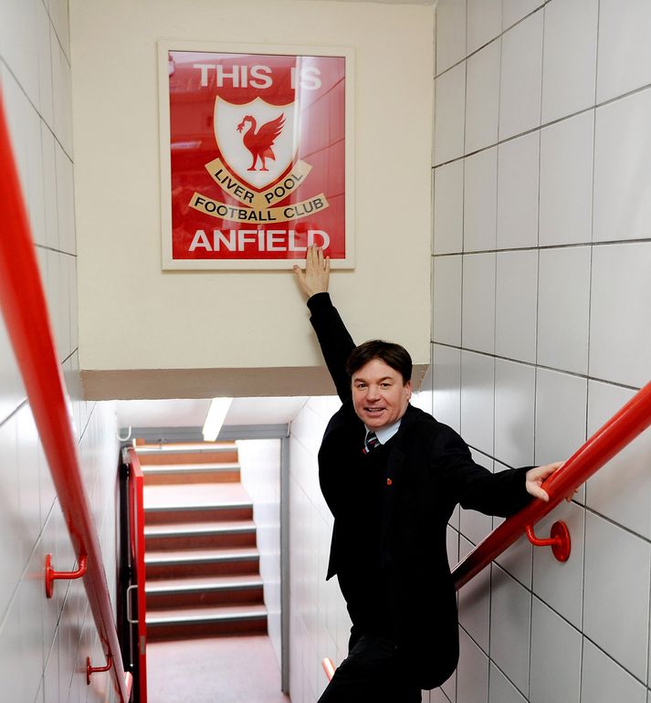 Mike Myers elskar knattspyrnufélagið Liverpool.