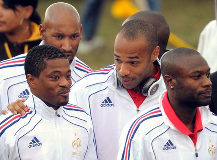 Patrice Evra og Thierry Henry ræða saman í dag.