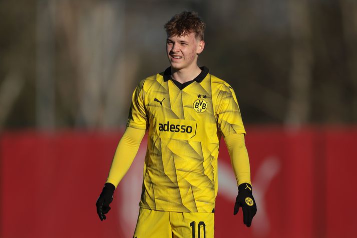  Cole Campbell spilar með Borussia Dortmund og nú fyrir bandaríska landsliðið en ekki það íslenska.