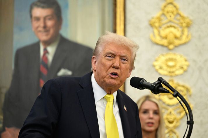 Donald Trump Bandaríkjaforseti á viðburði í Hvíta húsinu þann 15. október. Hann hefur lengi eldað grátt silfur með Nicolás Maduro, forseta Venesúela.