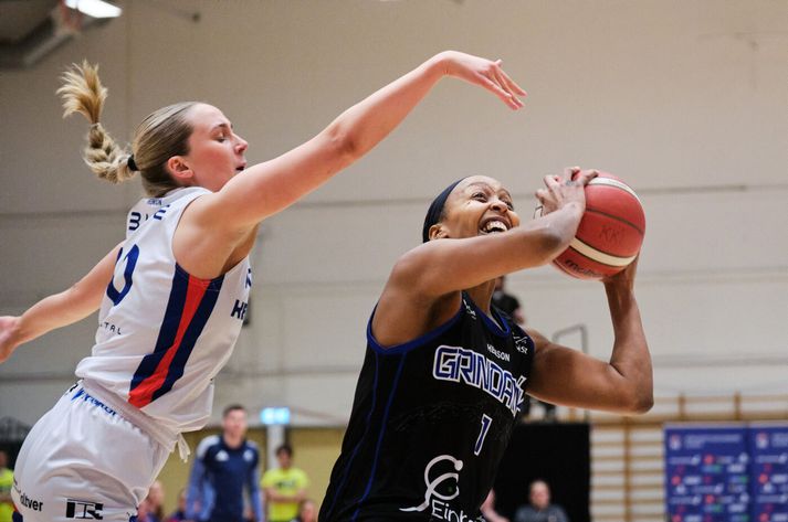 Farhiya Abdi verður áfram í lykilhlutverki hjá Grindavík á komandi leiktíð.