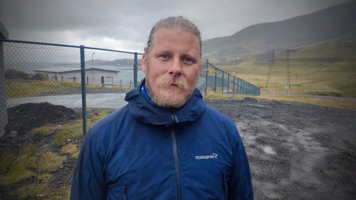 Samuel segir að hryllilegt hafi verið að fylgjast með þegar fyrstu langreyðarnar voru dregnar í land.