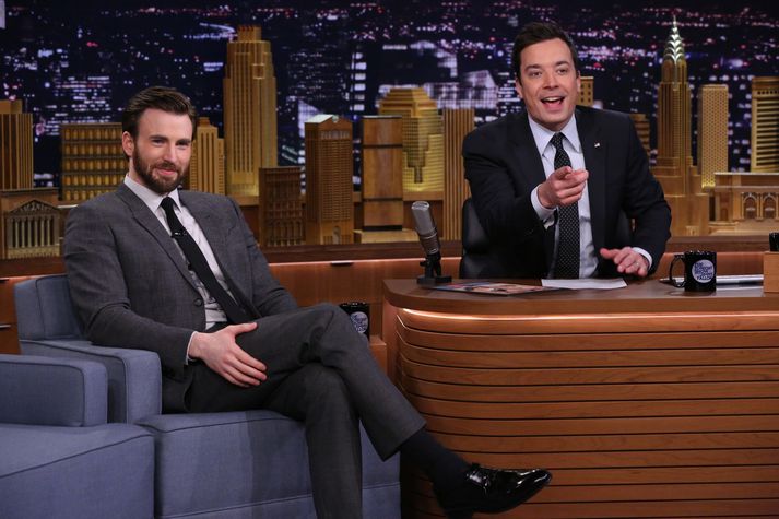 Chris hjá Jimmy Fallon fyrir stutt.