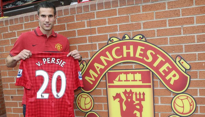 Robin van Persie með treyju númer 20.