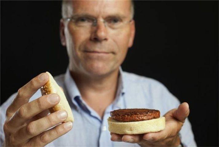 Vísindamaðurinn Mark Post er maðurinn á bakvið stofnfrumuhamborgara.