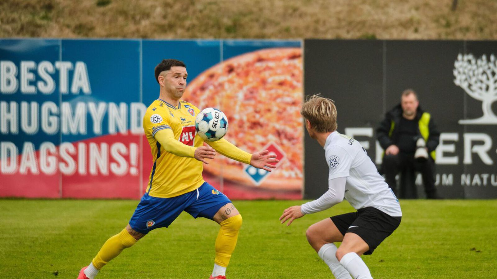 Valur - KA | Í fallbaráttu og þurfa sár­lega á sigri að halda