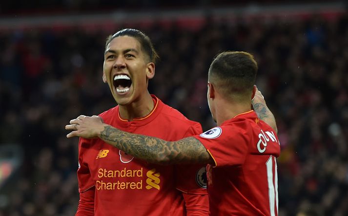 Firmino fagnar með Coutinho.