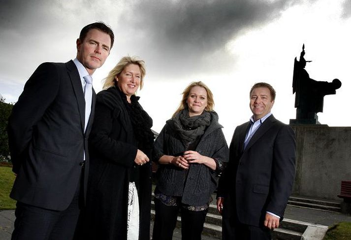 samvinna Helgi Már Björgvinsson hjá Icelandair, Svanhildur Konráðsdóttir hjá Reykjavíkurborg, Katrín Júlíusdóttir iðnaðarráðherra, og Pétur Þ. Óskarsson, formaður stjórnar Iceland Naturally.fréttablaðið/gva