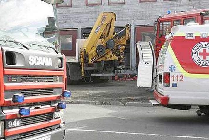 Tvær líkamsrárásir voru tilkynntar lögreglunni á Reykjanesi í nótt.