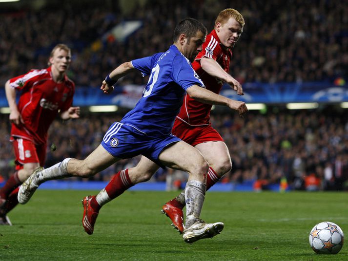 Joe Cole í leik með Chelsea á móti Liverpool.