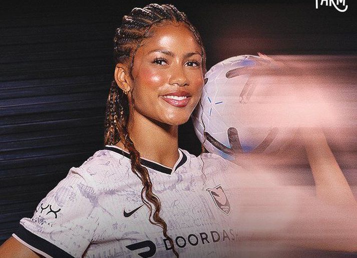 Sveindís Jane Jónsdóttir átti stórleik um helgina og það var heldur betur tekið eftir því.