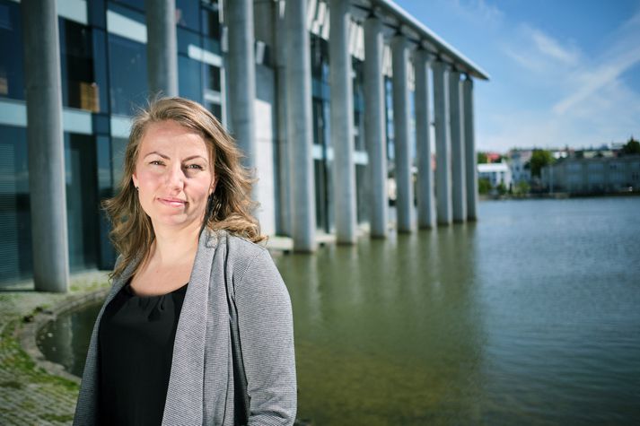 Sigurborg Ósk Haraldsdóttir, formaður skipulags- og samgönguráðs, segir nýtt hverfaskipulag einfalda leyfisveitingaferlið. Fréttablaðið/Anton Brink