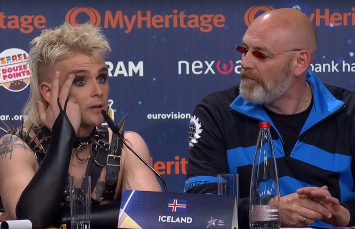 Klemens Hannigan ásamt Felix Bergssyni á blaðamannafundi eftir undanúrslitin á þriðjudaginn.