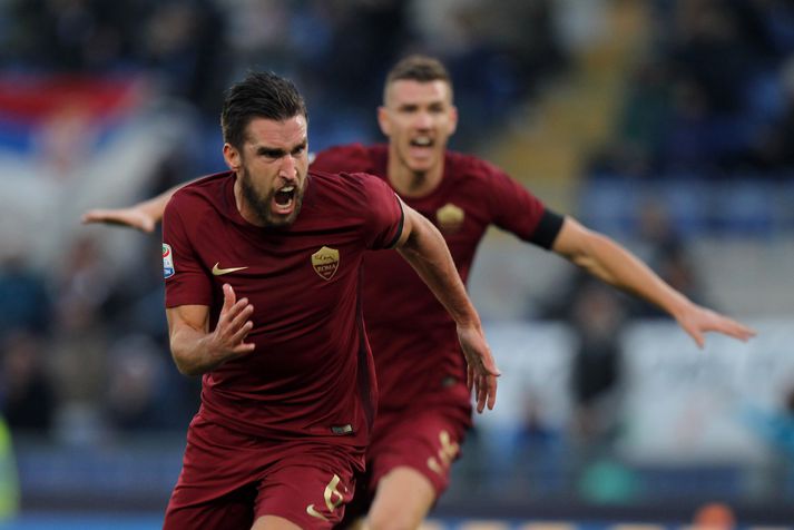 Strootman fagnar marki sínu Roma.