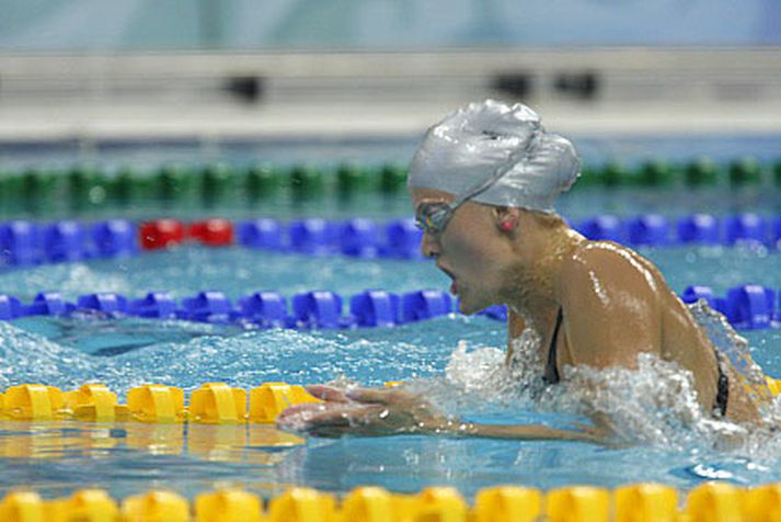 Erla Dögg Haraldsdóttir í 200 metra fjórsundinu í morgun.