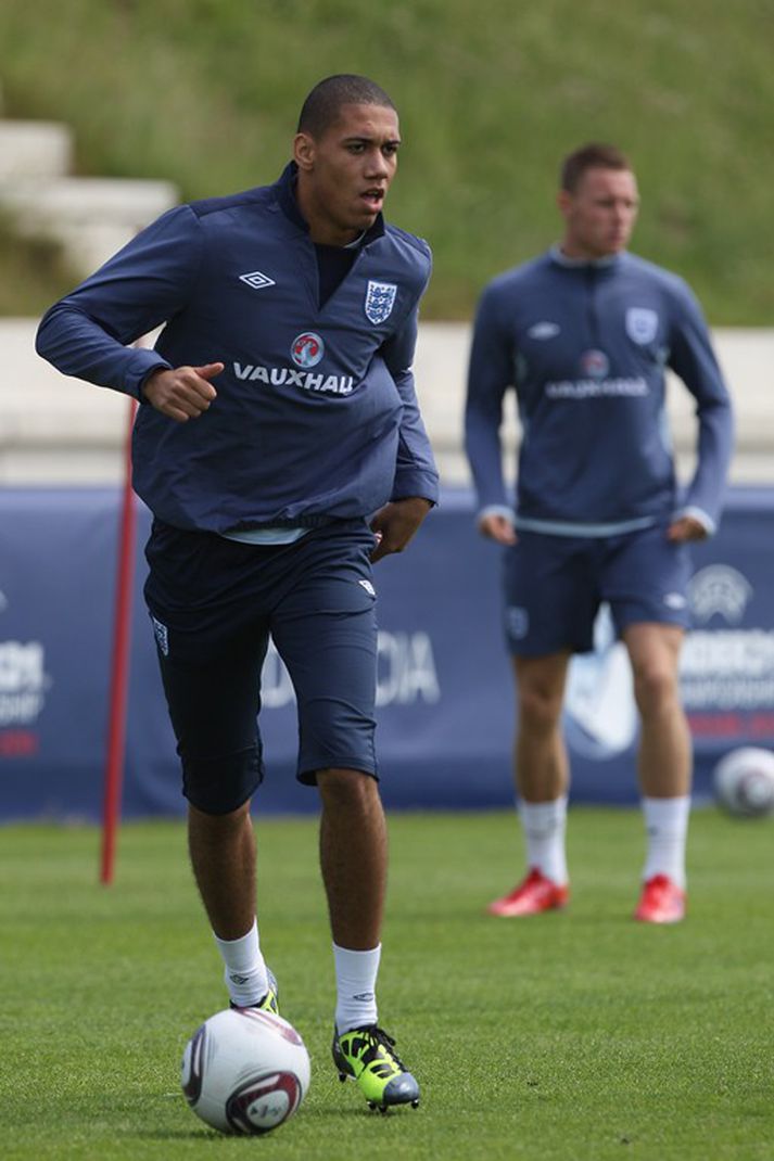 Smalling á æfingu með Englandi