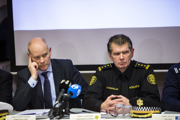 Karl Steinar Valsson frá Europol og Grímur Grímsson yfirlögregluþjónn á blaðamannafundinum í gær.