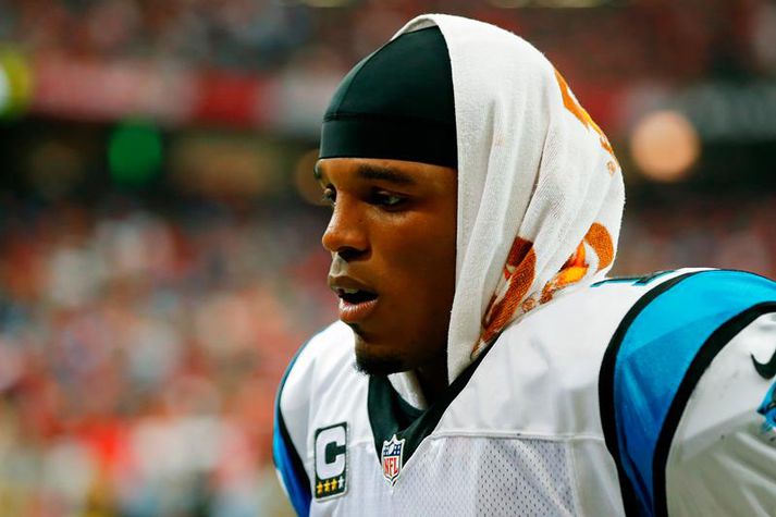 Cam Newton og félagar í Carolina töpuðu loksins í gær.