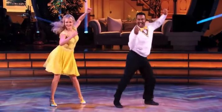 Fyrir fjórum árum steig Alfonso Ribeiro danssporin sem þátttakandi í þáttunum Dancing with the Stars.