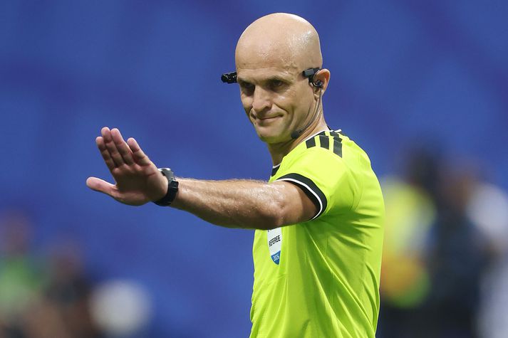 Jórdanski dómarinn Adham Makhadmeh þótti ekki sýna mikla fagmennsku á samfélagsmiðlum sínum eftir leik Englands og Kongó.