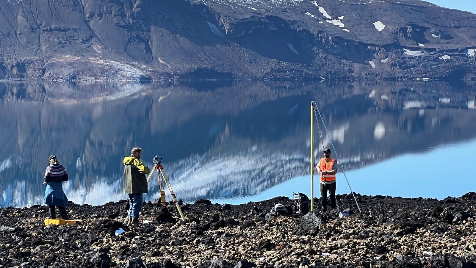 Land­risi í Öskju er lokið