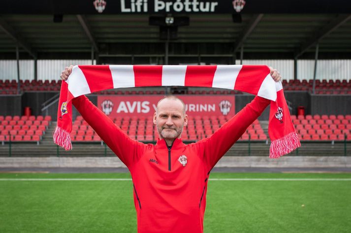 Sigurvin er einum sigri frá því að stýra Þrótt upp í Bestu deildina.