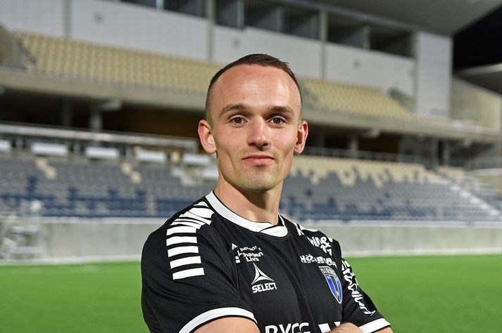 Aron Bjarnason var í byrjunarliði Sirius