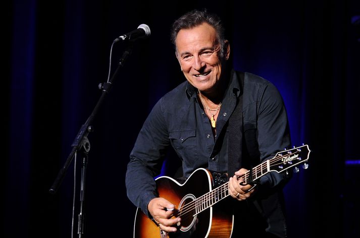 Springsteen spilar fyrir fullu húsi á Nou Camp í kvöld.
