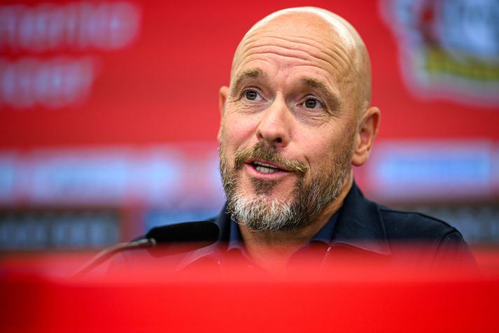 Erik Ten Hag vill ekki selja Granit Xhaka frá Bayer Leverkusen. 