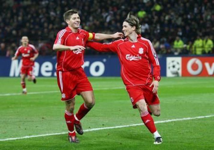 Steven Gerrard og Fernando Torres eru báðir í hópu bestu knattspyrnumanna heims.
