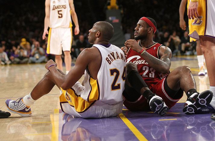 Los Angeles Lakers áttu erfitt uppdráttar á síðustu árum Kobe Bryant með liðinu. Hið sama er uppi á teningunum núna með Lebron James.